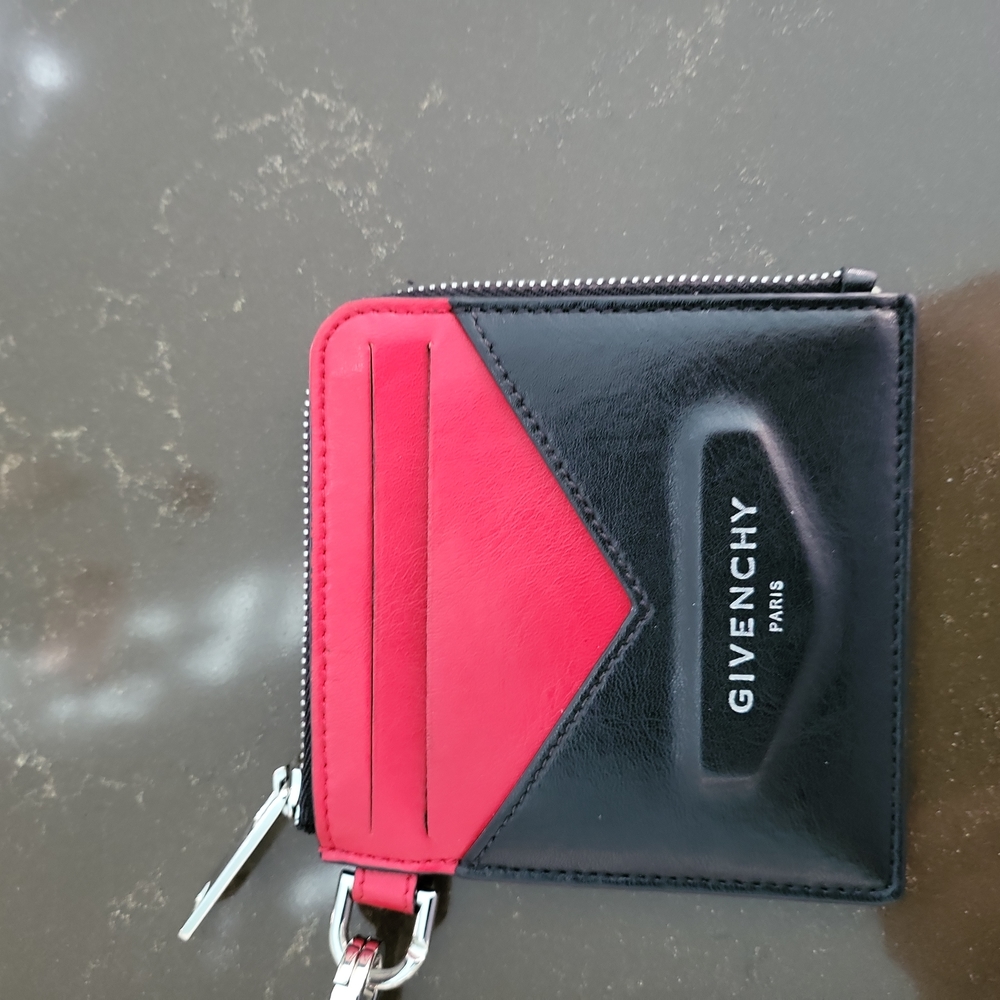 Wallet